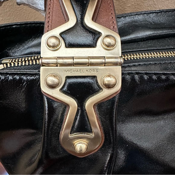 Authentic Michael Kors Leather Handbag - Picture 4 of 13